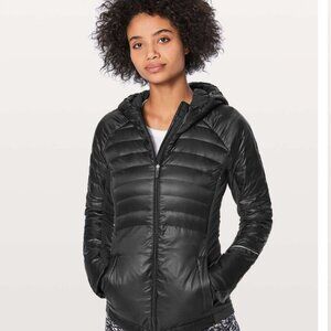 Lululemon Down For A Run Jacket II Black Size 4 Down Filled Full Zipper Quilted